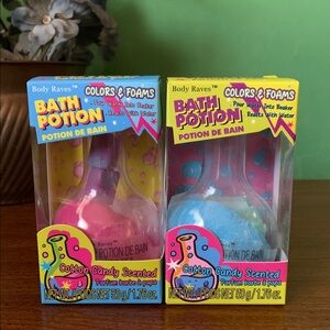 It’s bundle time! NWOT Body Raves Bath Potion Set
